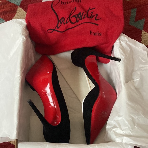 IRIZA- Louboutin, black velour - Picture 3 of 7